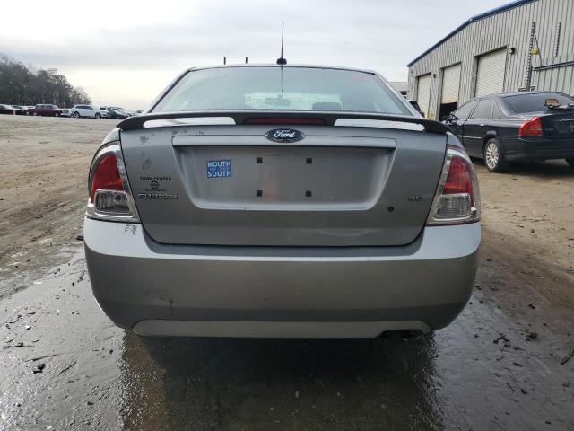 3FAHP07Z98R165744 - 2008 FORD FUSION SE SILVER photo 6