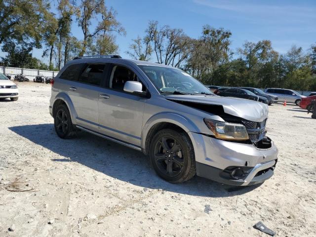 3C4PDCGG6JT495560 - 2018 DODGE JOURNEY CROSSROAD SILVER photo 4