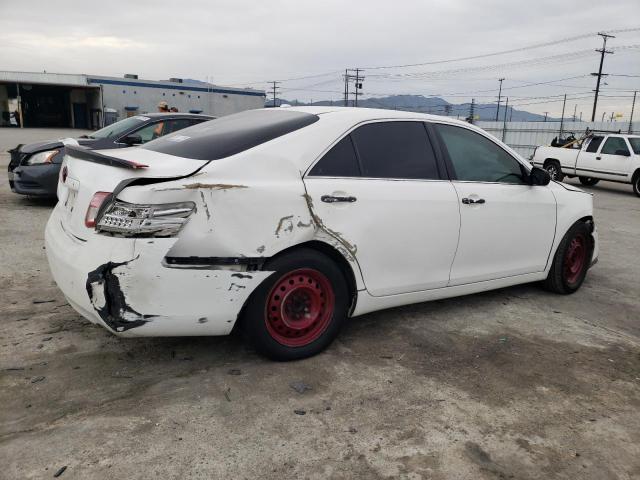 4T4BF3EK4BR129732 - 2011 TOYOTA CAMRY BASE WHITE photo 3