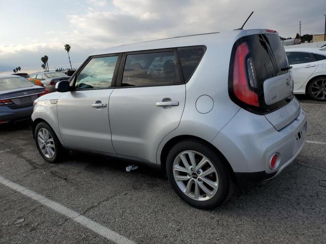 KNDJP3A50H7470981 - 2017 KIA SOUL + SILVER photo 2