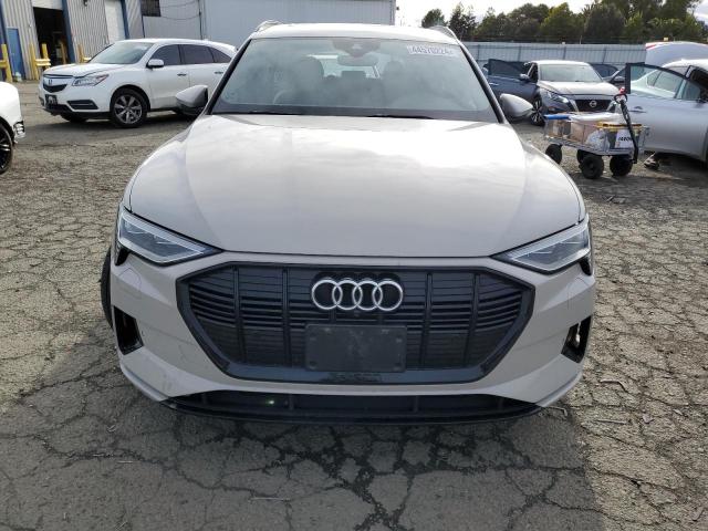 WA1AAAGE3NB014327 - 2022 AUDI E-TRON PREMIUM WHITE photo 5