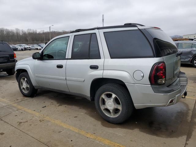 1GNDS13S372182250 - 2007 CHEVROLET TRAILBLAZE LS SILVER photo 2