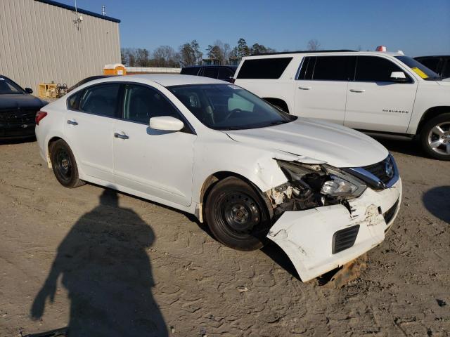 1N4AL3AP8GN366607 - 2016 NISSAN ALTIMA 2.5 WHITE photo 4