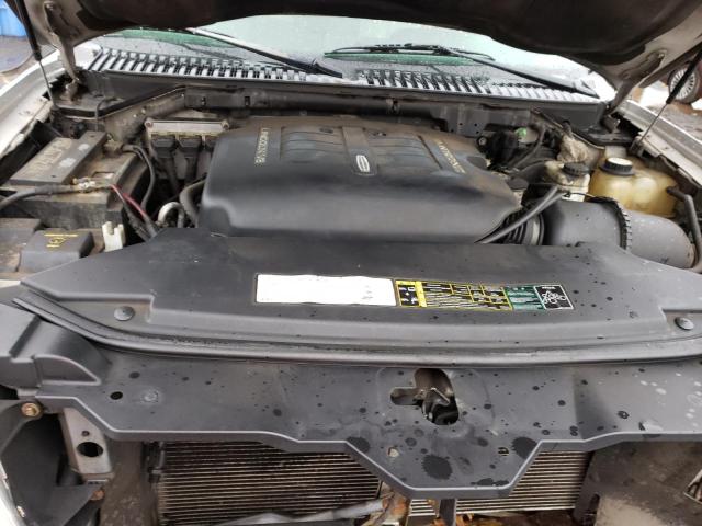 5LMFU28R43LJ44644 - 2003 LINCOLN NAVIGATOR ვერცხლისფერი ფოტო 12