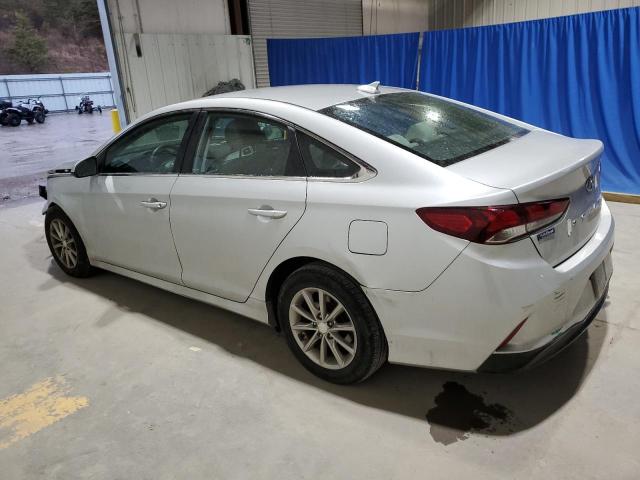 5NPE24AF4JH679138 - 2018 HYUNDAI SONATA SE SILVER photo 2