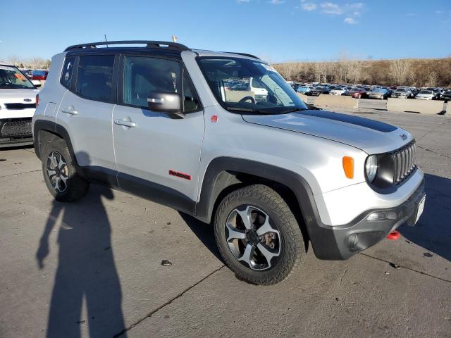 ZACNJBC17LPL34864 - 2020 JEEP RENEGADE TRAILHAWK SILVER photo 4