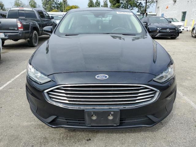 3FA6P0HD6KR134954 - 2019 FORD FUSION SE BLACK photo 5