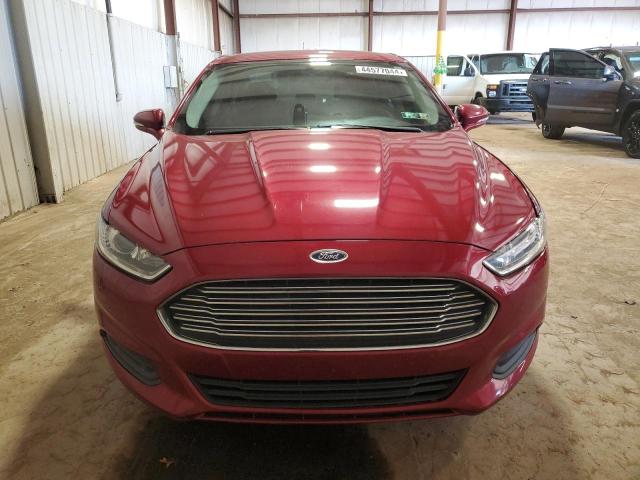 1FA6P0HD9F5116781 - 2015 FORD FUSION SE RED photo 5