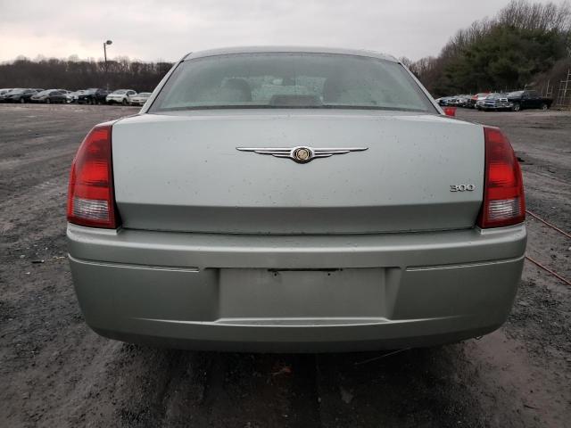 2C3LA43R56H451185 - 2006 CHRYSLER 300 SILVER photo 6