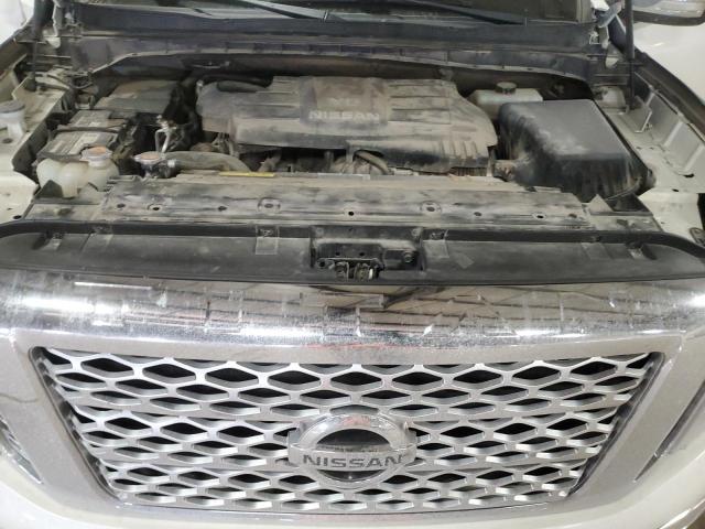 1N6AA1E5XHN553679 - 2017 NISSAN TITAN SV WHITE photo 11