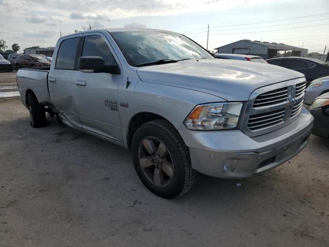 1C6RR7TTXKS530907 - 2019 RAM 1500 CLASS SLT ვერცხლისფერი ფოტო 4