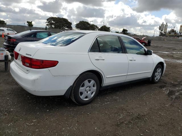 JHMCM56415C002224 - 2005 HONDA ACCORD LX WHITE photo 3