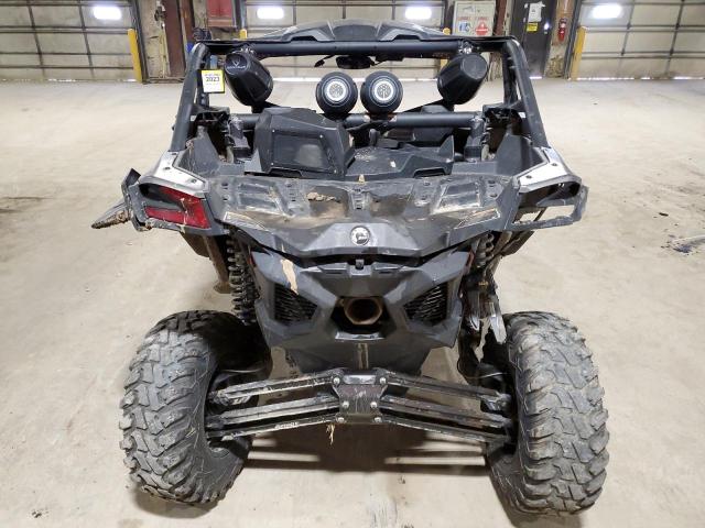 3JBVDAW47KK002062 - 2019 CAN-AM MAVERICK X DS TURBO R GRAY photo 6