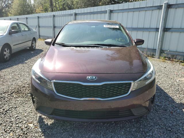 3KPFK4A76HE138426 - 2017 KIA FORTE LX BURGUNDY photo 5