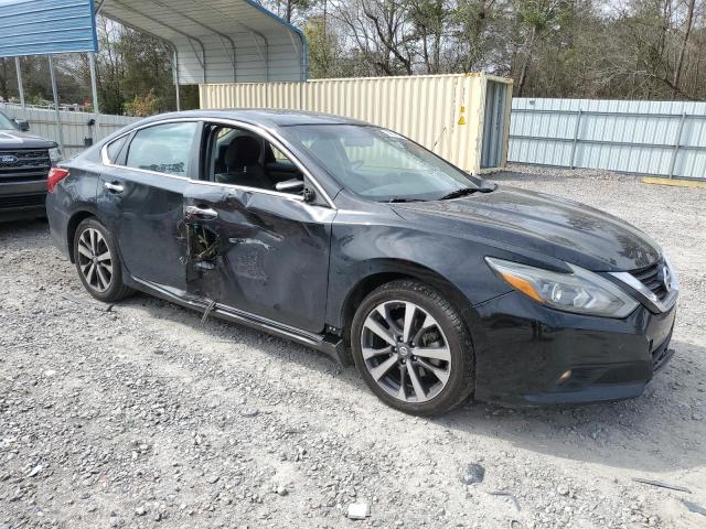 1N4AL3AP3GN320263 - 2016 NISSAN ALTIMA 2.5 BLACK photo 4