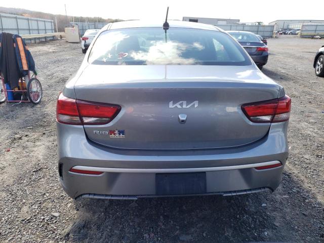 3KPA24AD7NE431473 - 2022 KIA RIO LX GRAY photo 6