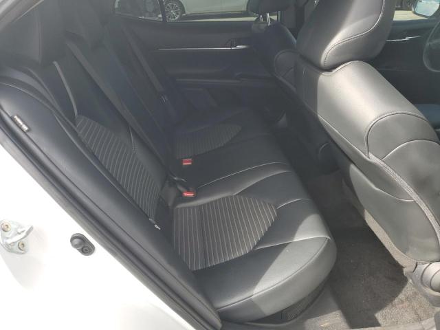 4T1S31AKXPU605955 - 2023 TOYOTA CAMRY SE NIGHT SHADE WHITE photo 10