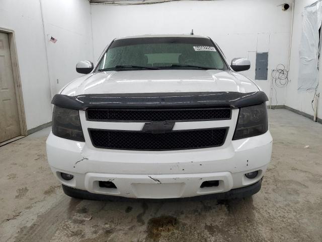 1GNFK13078J130005 - 2008 CHEVROLET TAHOE K1500 WHITE photo 5