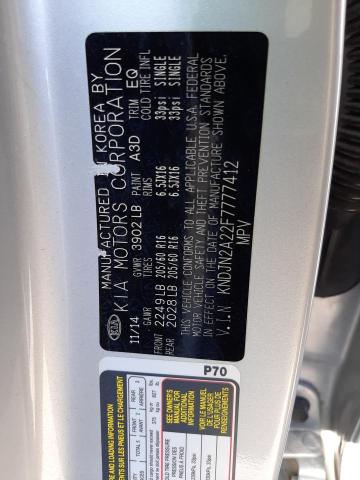 KNDJN2A22F7777412 - 2015 KIA SOUL SILVER photo 13