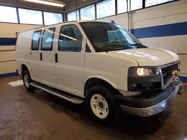 1GTW7AFP1P1154169 - 2023 GMC SAVANA G2500 WHITE photo 4