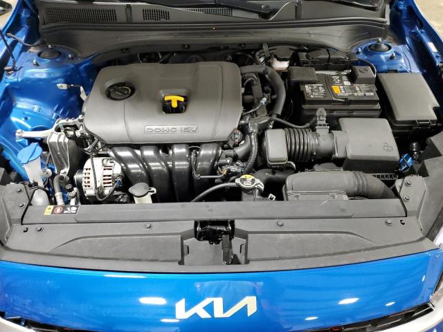 3KPF54AD9PE684858 - 2023 KIA FORTE GT LINE BLUE photo 11