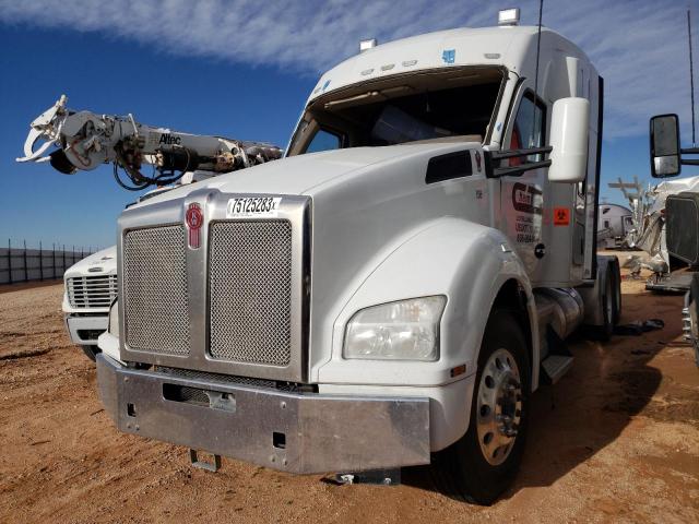 1XKZDP9X3FJ425336 - 2015 KENWORTH CONSTRUCTI T880 WHITE photo 2