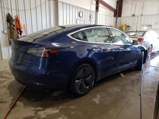 5YJ3E1EB2JF150984 - 2018 TESLA MODEL 3 BLUE photo 3