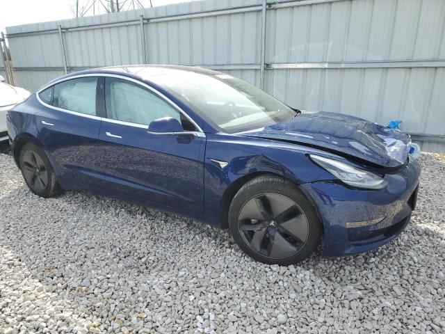 5YJ3E1EB2JF150984 - 2018 TESLA MODEL 3 BLUE photo 4