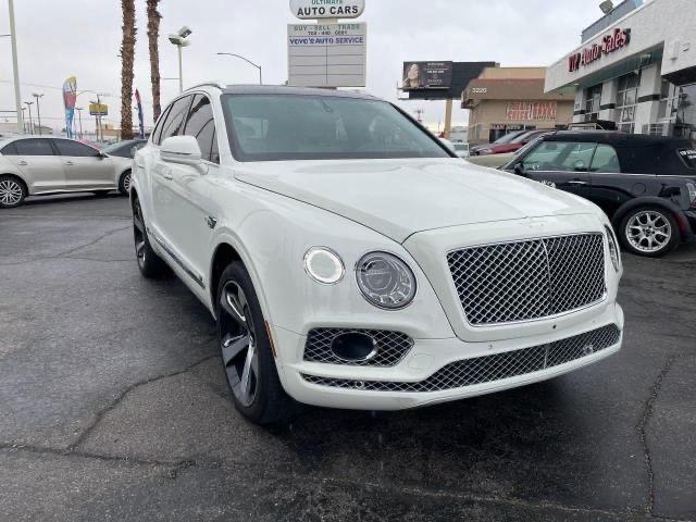 SJAAC2ZV3HC012659 - 2017 BENTLEY BENTAYGA WHITE photo 1