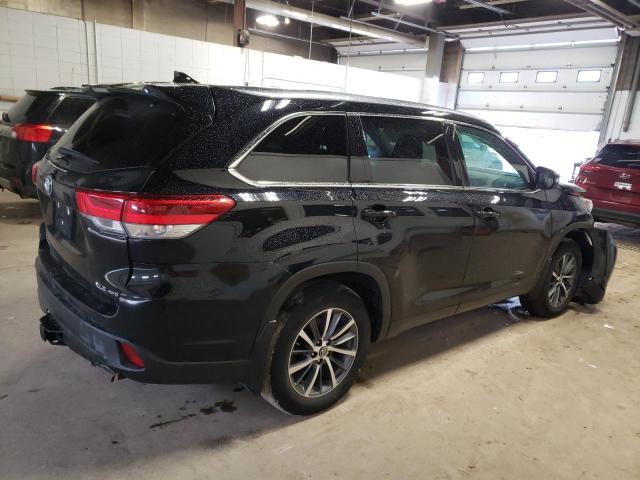 5TDJZRFH2HS397344 - 2017 TOYOTA HIGHLANDER SE BLACK photo 3