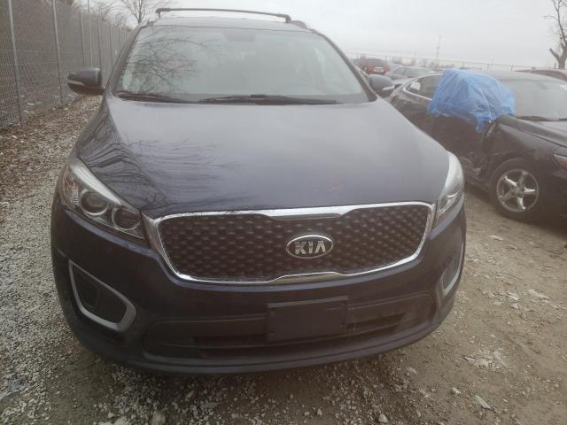 5XYPGDA59HG280146 - 2017 KIA SORENTO LX BLUE photo 5