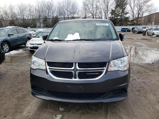 2C4RDGBG5FR683892 - 2015 DODGE GRAND CARA SE GRAY photo 5