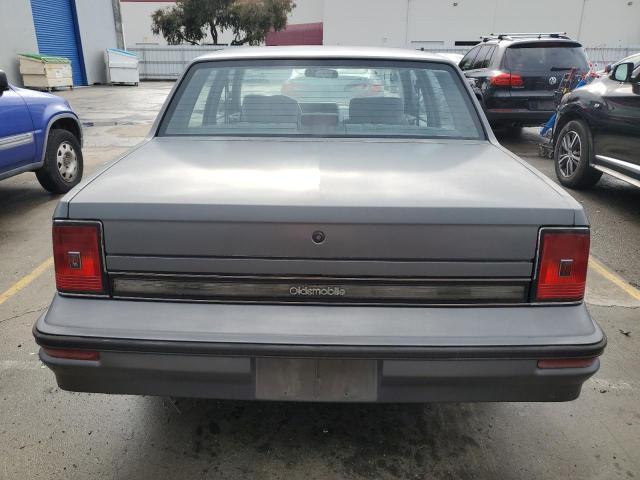 2G3AJ5133J2335499 - 1988 OLDSMOBILE CUTLASS CI GRAY photo 6