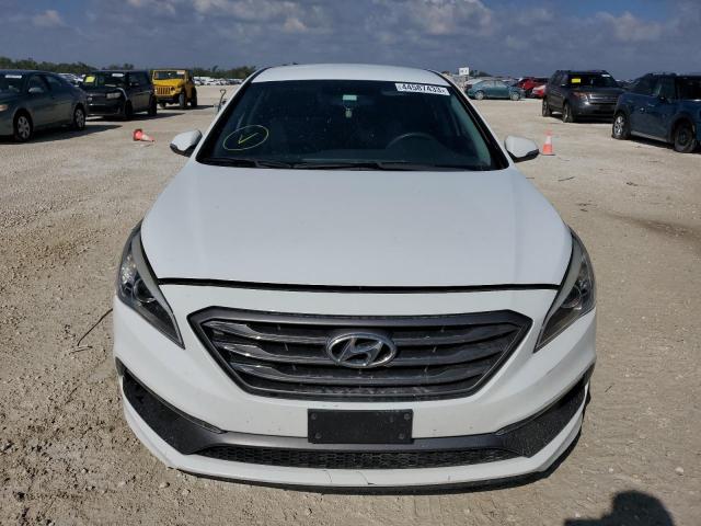 5NPE34AF3FH253350 - 2015 HYUNDAI SONATA SPORT WHITE photo 5