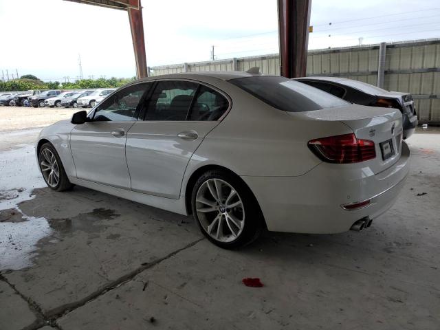 WBAXA5C5XGD691845 - 2016 BMW 535 D WHITE photo 2