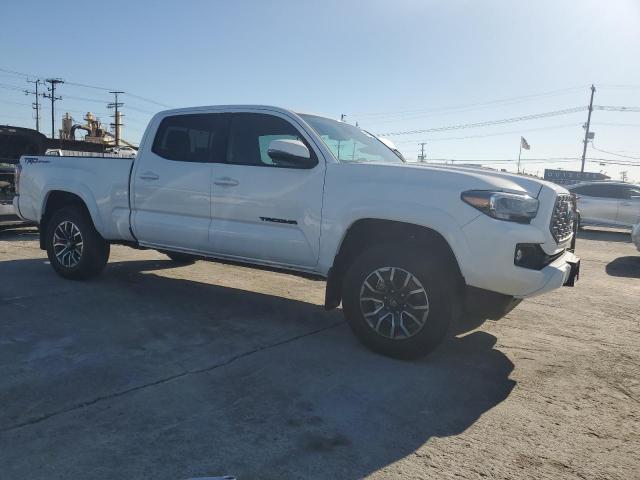 3TMBZ5DN2PM040069 - 2023 TOYOTA TACOMA DOUBLE CAB WHITE photo 4