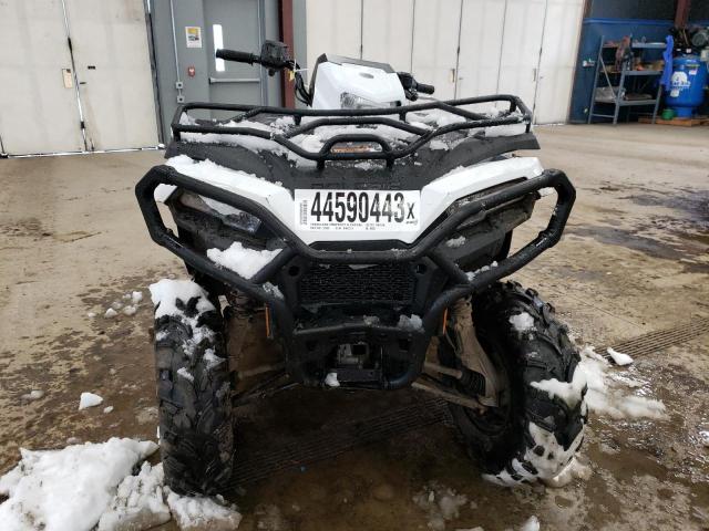 4XASEK575NA147953 - 2022 POLARIS SPORTSMAN 570 UTILITY HD LE WHITE photo 2