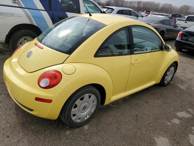 3VWPG3AG5AM010106 - 2010 VOLKSWAGEN NEW BEETLE YELLOW photo 3