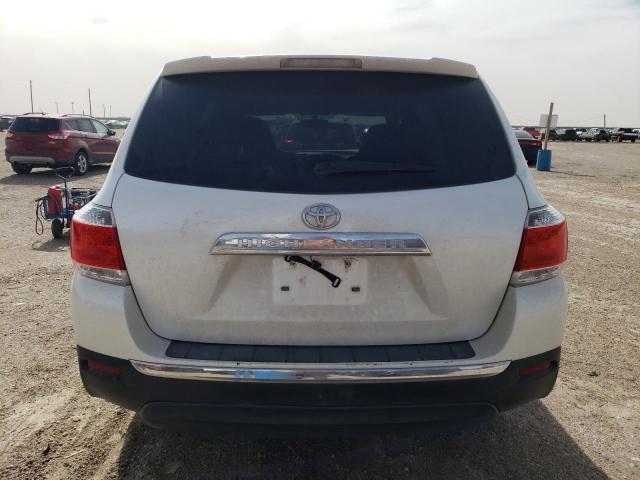 5TDZA3EH0CS025048 - 2012 TOYOTA HIGHLANDER BASE WHITE photo 6