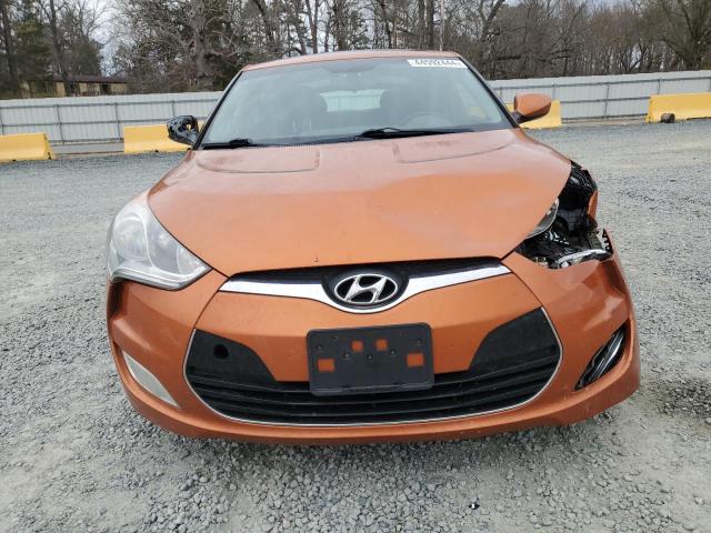 KMHTC6AD3CU061943 - 2012 HYUNDAI VELOSTER ORANGE photo 5