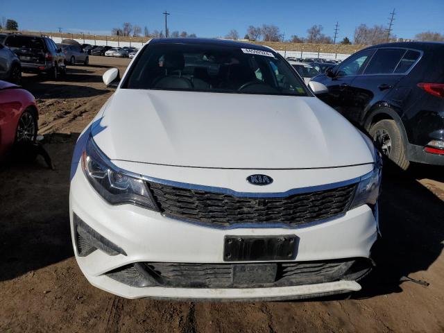 5XXGV4L26KG292694 - 2019 KIA OPTIMA SXL WHITE photo 5