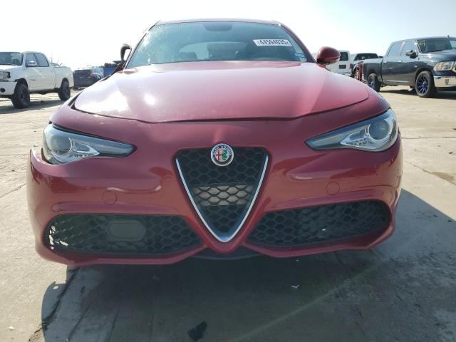 ZARFAEDN2H7533499 - 2017 ALFA ROMEO GIULIA Q4 勃艮第红 照片 5