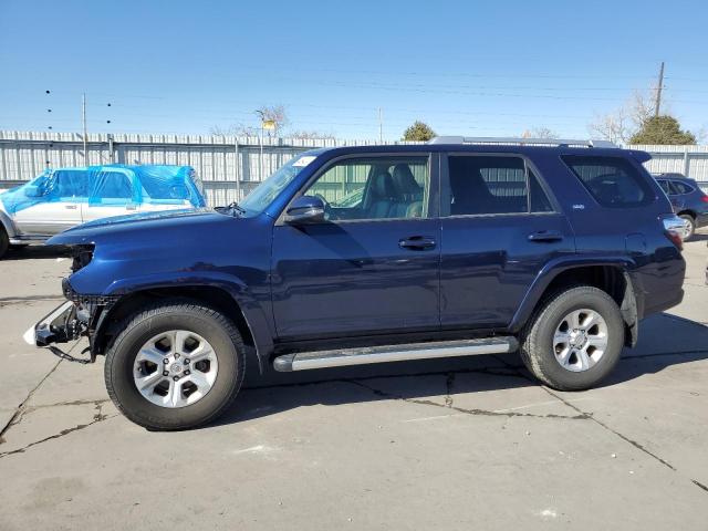 JTEBU5JR5J5548180 - 2018 TOYOTA 4RUNNER SR5/SR5 PREMIUM BLUE photo 1