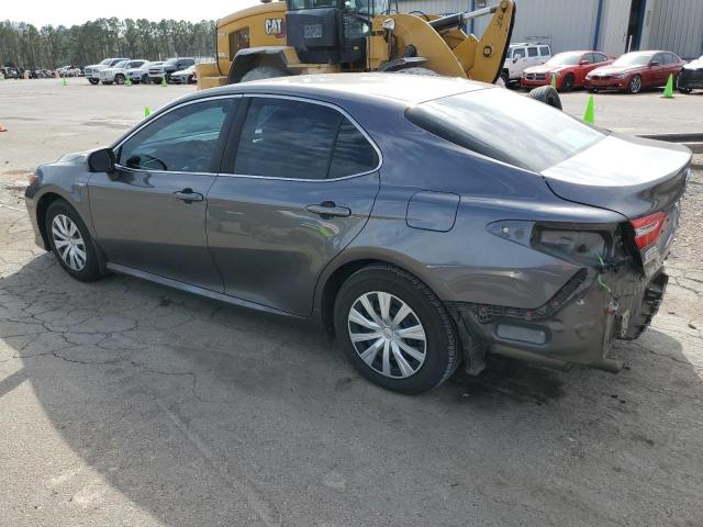 4T1B31HK8JU508590 - 2018 TOYOTA CAMRY LE GRAY photo 2