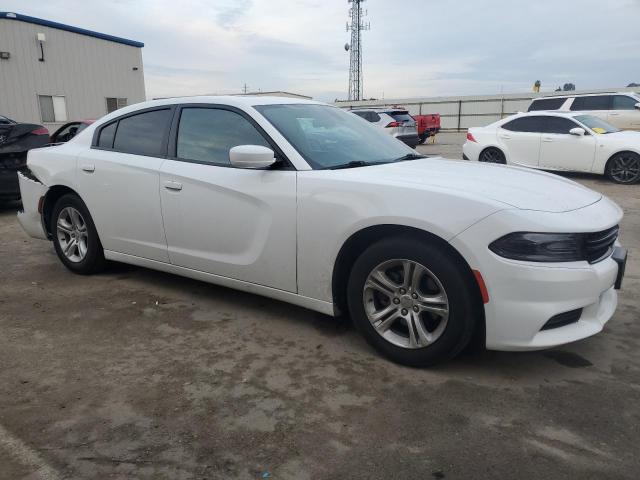 2C3CDXBG3LH140231 - 2020 DODGE CHARGER SXT WHITE photo 4