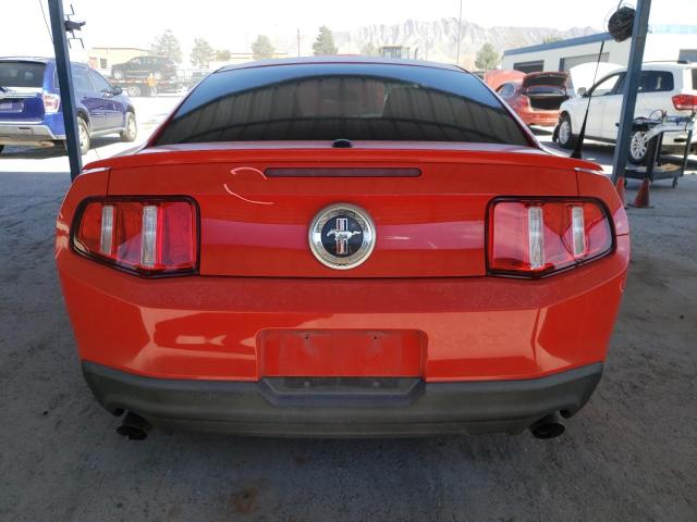 1ZVBP8AM2C5235394 - 2012 FORD MUSTANG RED photo 6