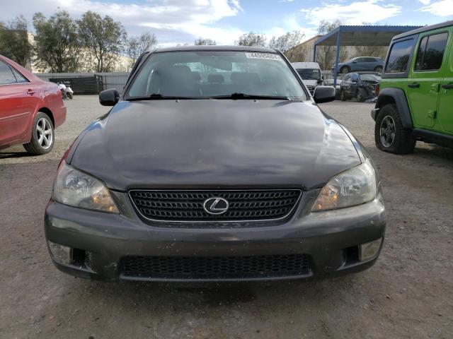 JTHBD192X40081729 - 2004 LEXUS IS 300 GRAY photo 5