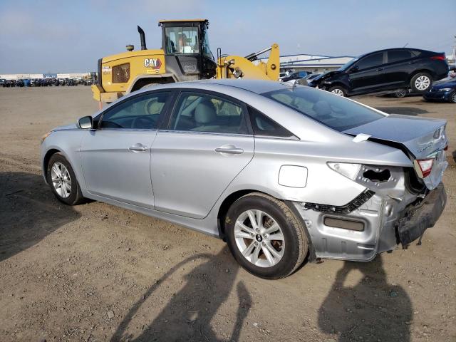 5NPEB4AC5DH716062 - 2013 HYUNDAI SONATA GLS SILVER photo 2