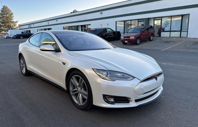 5YJSA1CN1DFP06095 - 2013 TESLA MODEL S ლურჯი ფოტო 1