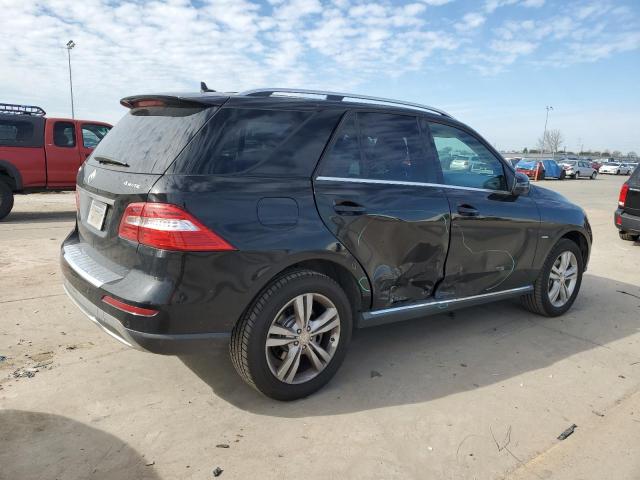 4JGDA5HB7CA022556 - 2012 MERCEDES-BENZ ML 350 4MATIC BLACK photo 3